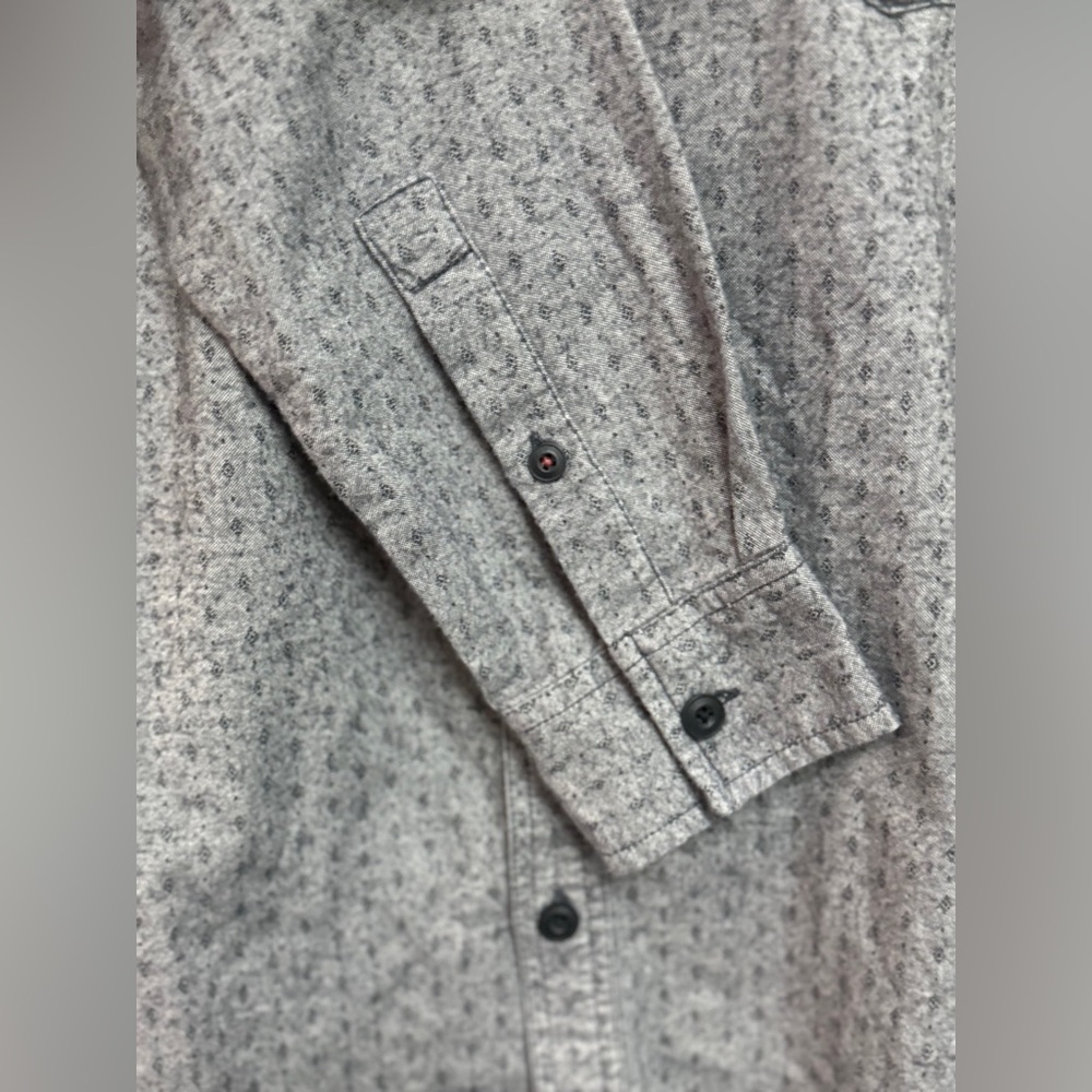 prAna Men’s Long Sleeve Button-Up Shirt Grey Large - Picture 4 of 7